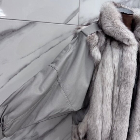 VINTAGE bomber leather jacket with Mink body - Picture 4 of 4